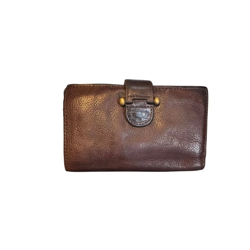 Fossil Womens Dark Brown Pebbled‎ Leather Bifold Wallet Brass Hardware Logo